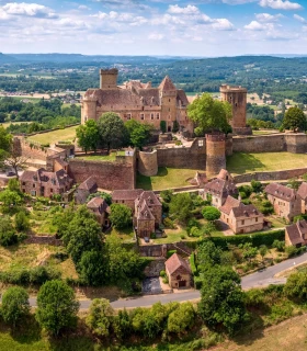 Le château de Castelnau (Prudhomat, Occitanie)