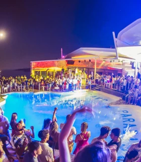 Profiter de la vie nocturne