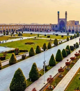 Visiter la Place Naqsh-e Jahan