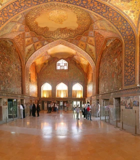 Découvrir le Palais Chehel Sotoun