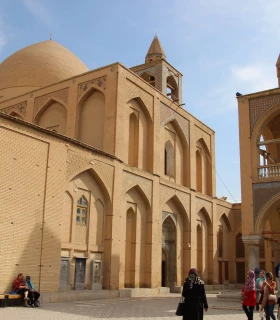 Explorer le Quartier Arménien