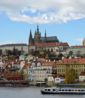 Faites une croisière sur la Vltava
