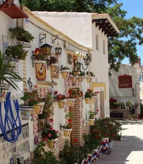 Flâner dans le quartier de Santa Cruz