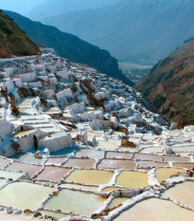 Las Salinas et Moray