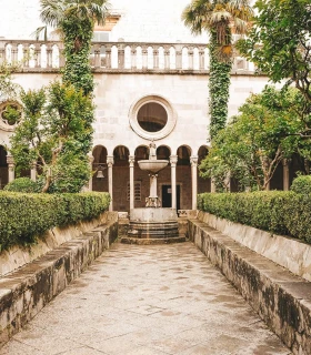 Le Monastère Franciscain