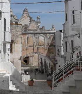 Ostuni  la ville blanche