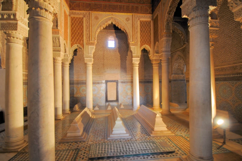Découverte des Tombeaux Saadiens, Marrakech, Maroc