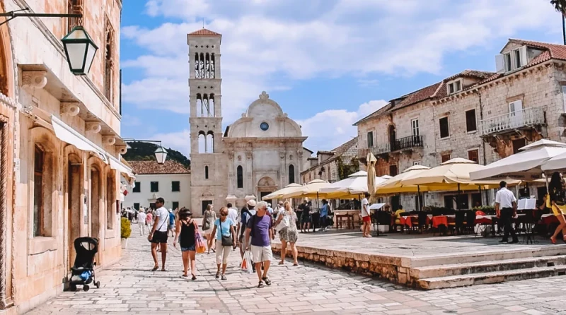 Explorez la vieille ville de Hvar, Hvar, Croatie
