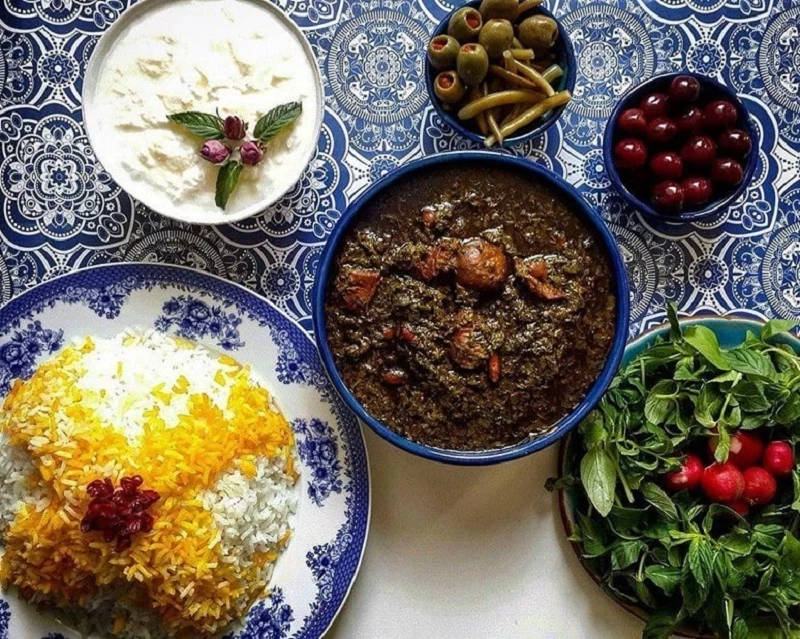 Taste Iranian cuisine, Ispahan, Iran
