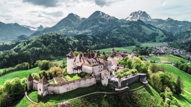 Gruyères, Les plus beaux villages de Suisse, Suisse