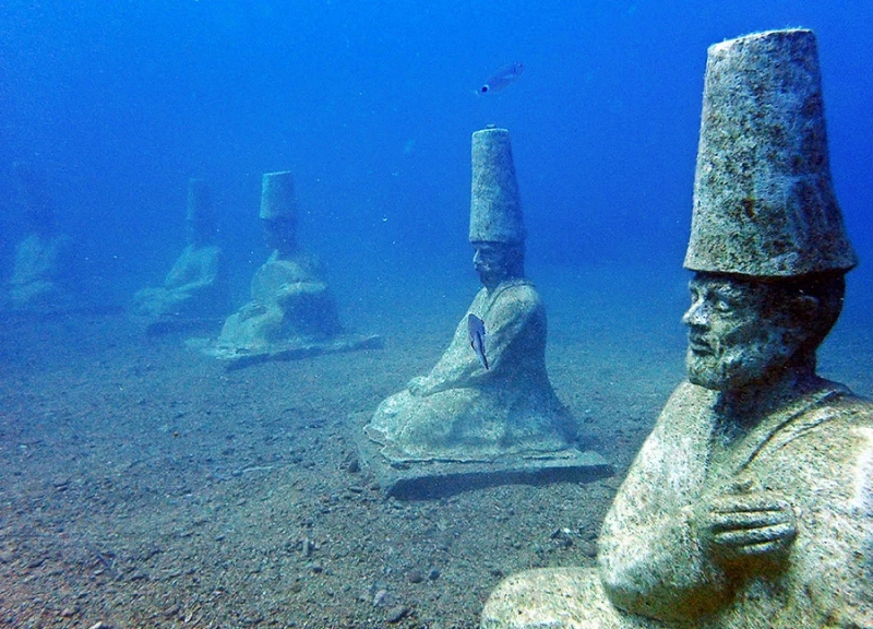 Le musée de l'archéologie sous-marine de Side, Antalya, Turquie