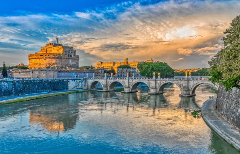 The Ponte Sant’Angelo and the Castle Sant’Angelo, Rome, Italy