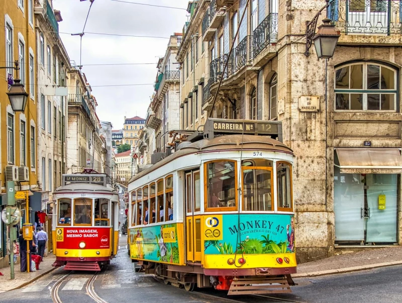Prendre le Tram 28, Lisbonne, Portugal
