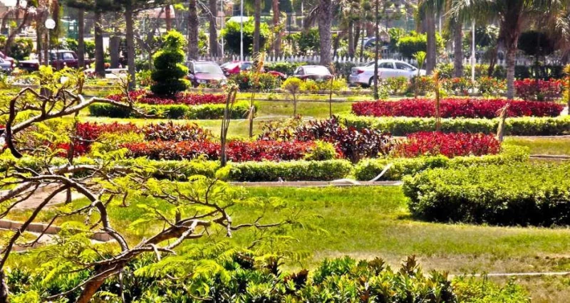 Stroll through the Montazah Gardens, Alexandria, Egypt