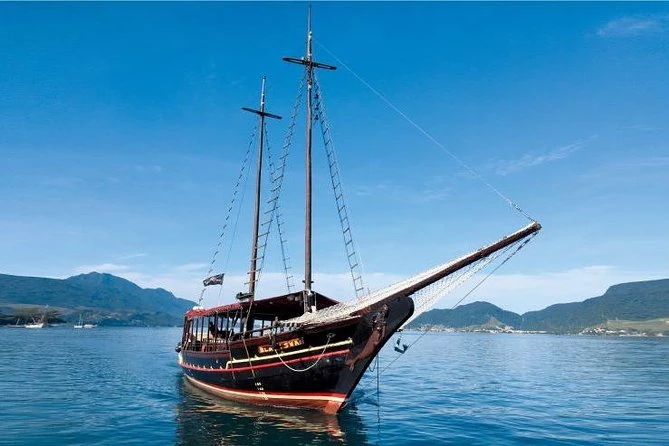 Cruise in Guanabara Bay