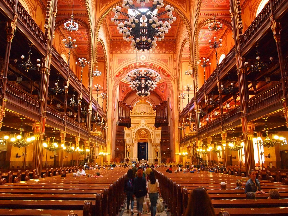 Découvrir la Synagogue de la rue Dohány et le quartier juif