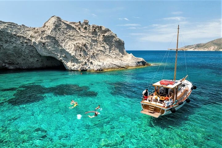 Excursions en Bateau à Antiparos