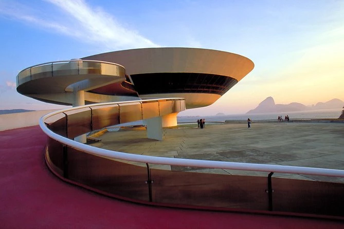 Niterói Museum of Contemporary Art (MAC)