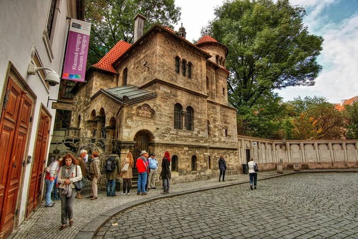 Visit the Jewish Quarter (Josefov)
