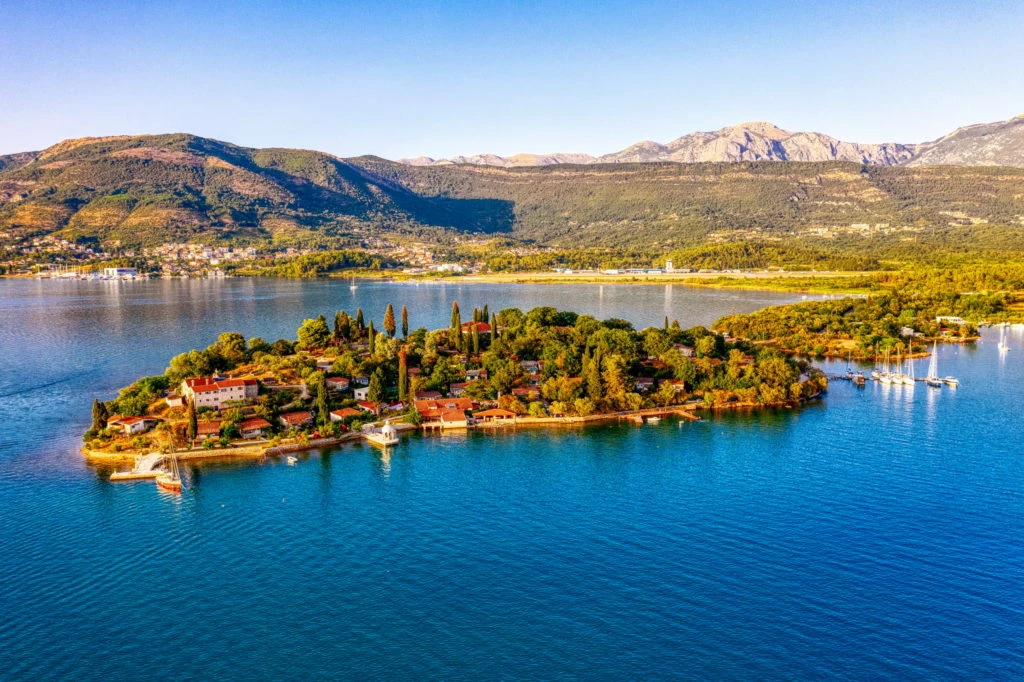 L'île de Notre-Dame de la Miséricorde (Gospa od Milosti)