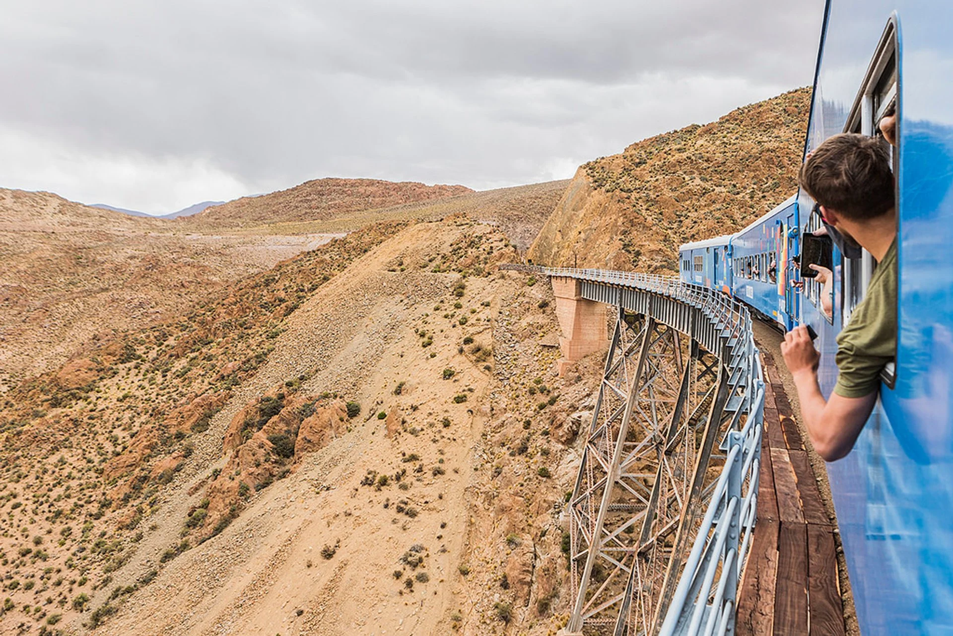 Le Tren a las Nubes (Argentine)