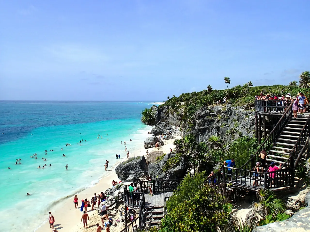 Playa Ruinas