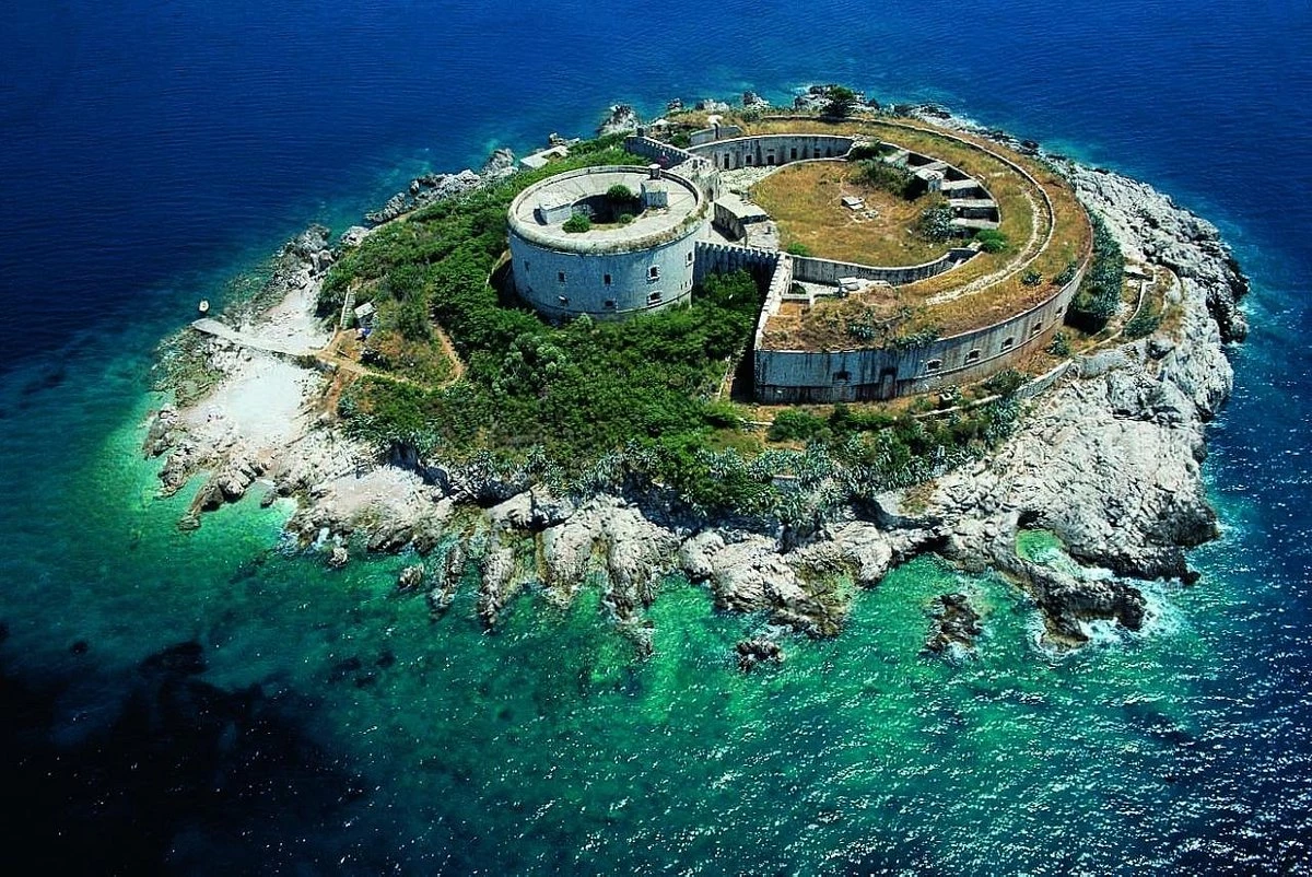 Forteresse de Mamula
