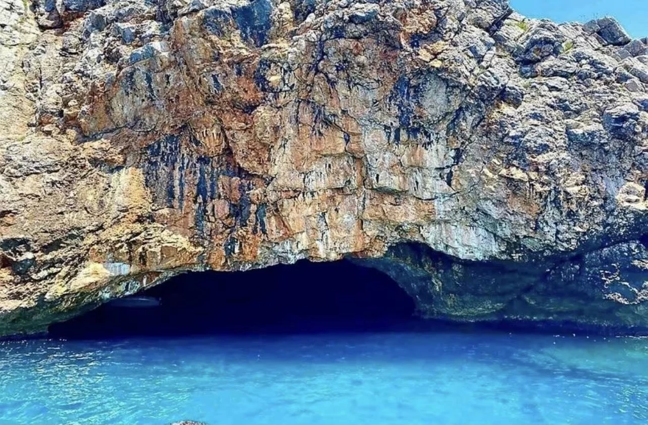 La grotte bleue (Plava Špilja)