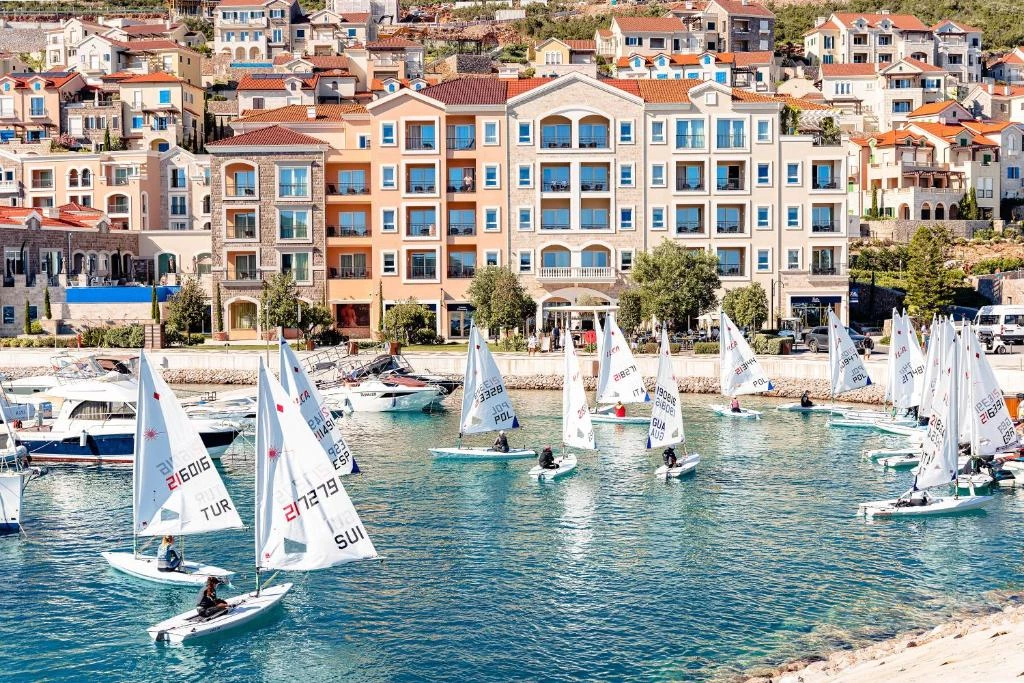 Luštica Bay