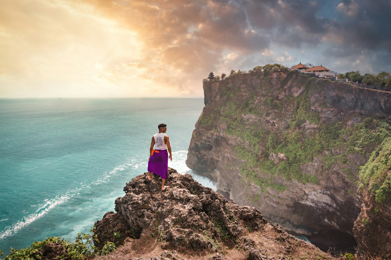 Uluwatu Temple + Kecak