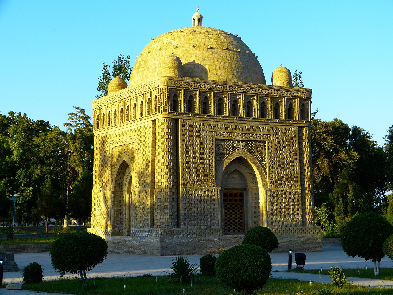 Ismail Samani Mausoleum (Bukhara)