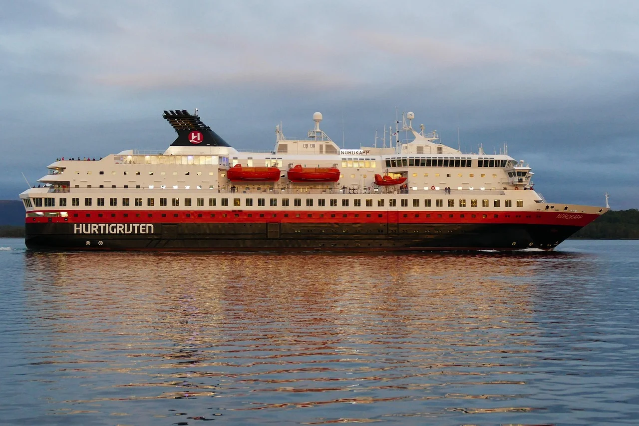 Bergen vers les Lofoten, voiture et Express côtier