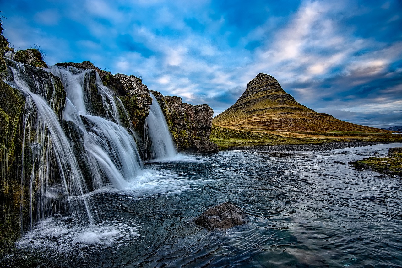 Kirkjufell